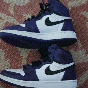 Air Jordan 1 Court Purple